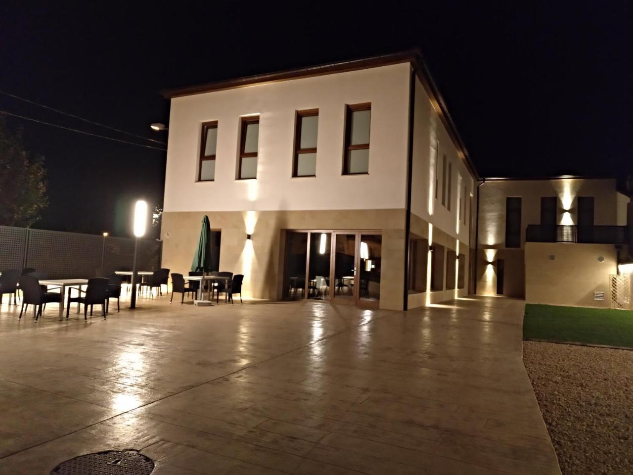 Hotel Entrerailes Casalarreina Esterno foto